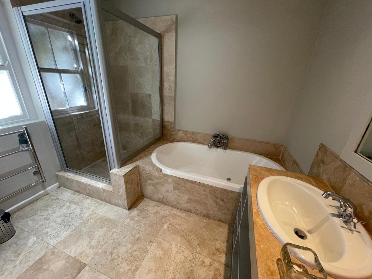 11 Westcliff Rentals Hermanus Ngoại thất bức ảnh